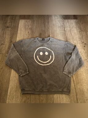 Chicka-D The Lyne Smiley Face Ribbed Crewneck Sweatshirt Size Medium